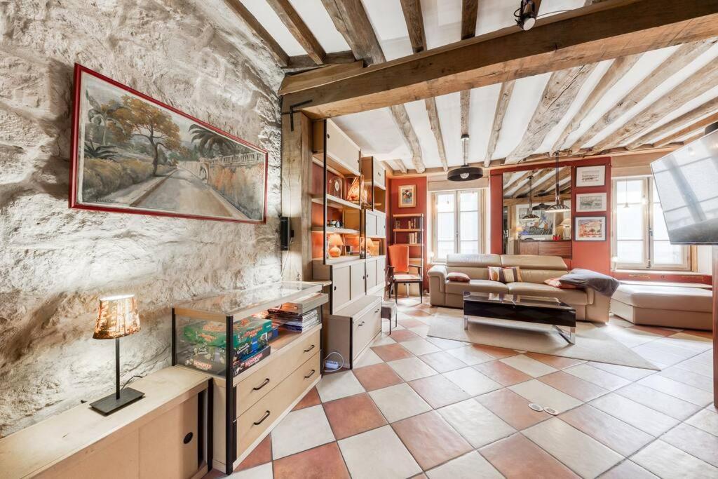 Appartement De Caractere Avec Jardinet Privatif A 1 Min Metro 1, Paris, Disneyland 뱅센 외부 사진